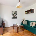 Cracow Verdant With Parking By Renters * Cracovia